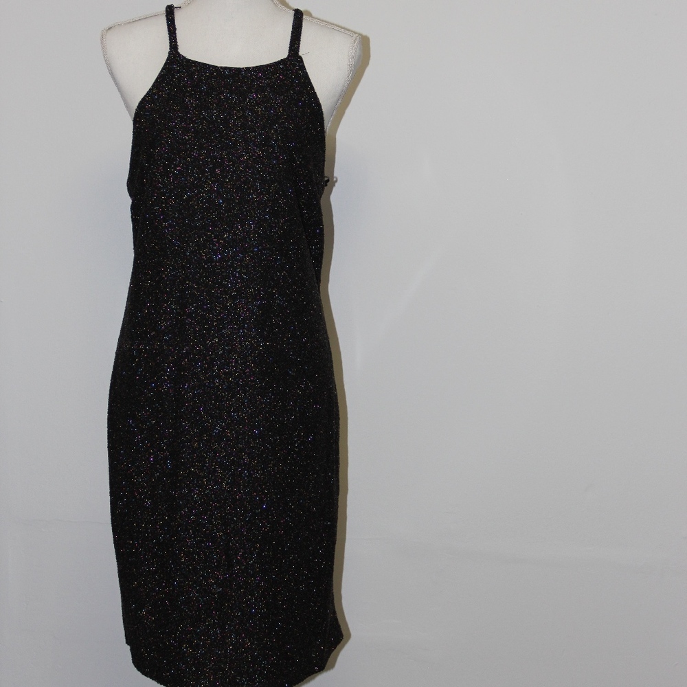 Forever 21 Plus Black w/ Multi-color accent. Sz 2X